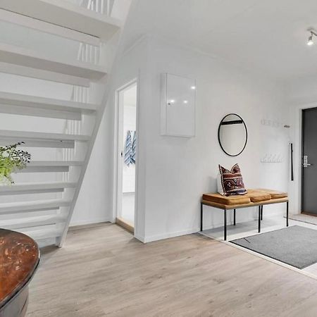 Din Hjem! Mitt I By1. Gratis Parkering!! Apartment Narvik Exterior photo