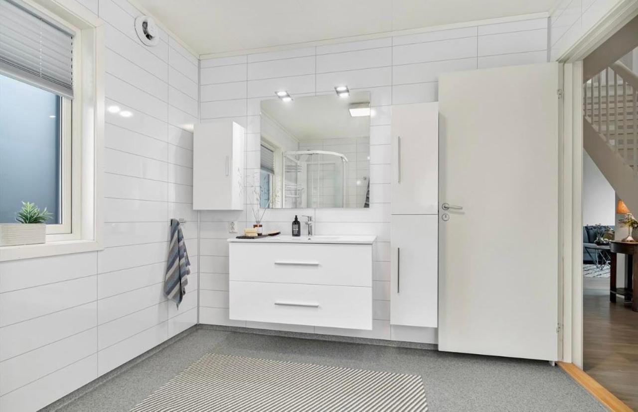 Din Hjem! Mitt I By1. Gratis Parkering!! Apartment Narvik Exterior photo